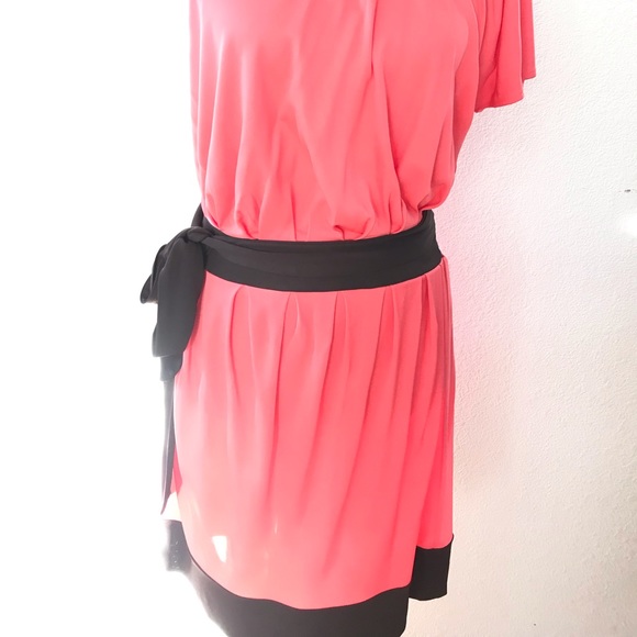 Dress - Picture 5 of 8